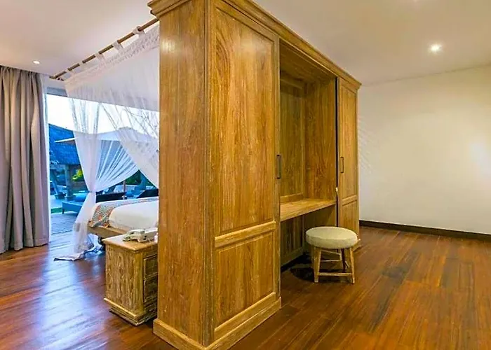 Grand Dineshcara 5 Bedroom Private Pool Zn56
