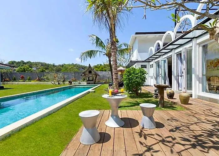 Grand Dineshcara 5 Bedroom Private Pool Zn56 *