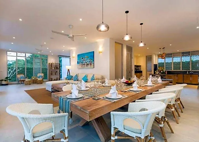 Grand Dineshcara 5 Bedroom Private Pool Zn56 Kuta Selatan