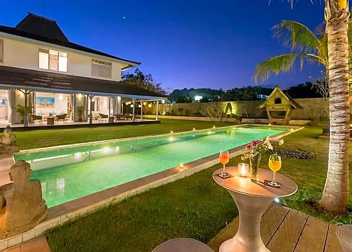Villa Grand Dineshcara 5 Bedroom Private Pool Zn56 *