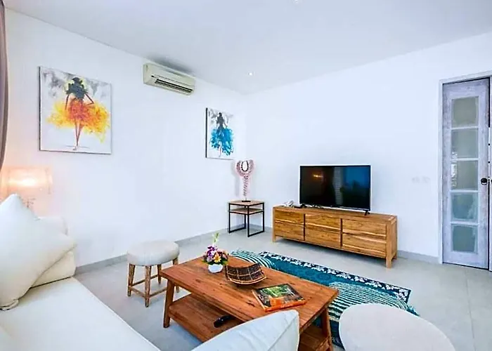 Grand Dineshcara 5 Bedroom Private Pool Zn56 *